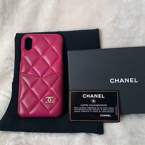 CHANEL Lambskin Quilted IPhone X XS Max Case - Picture 2 of 15